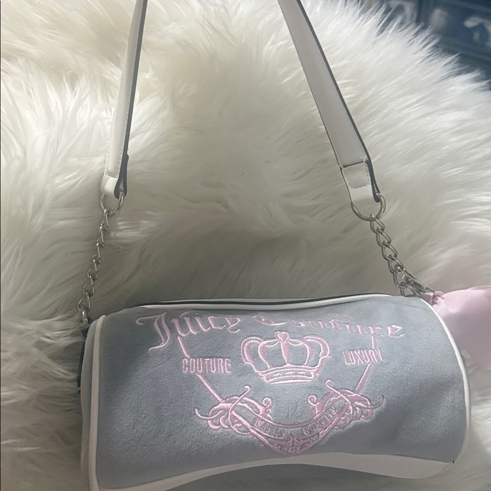 Juicy couture barrel bag - Picture 4 of 4